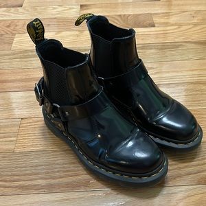 Like new Dr Martens size 7